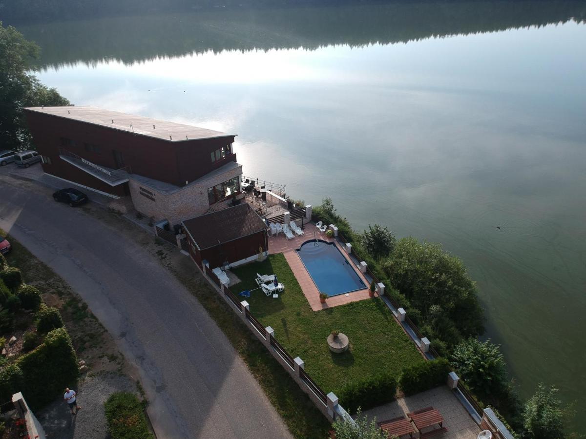 Penzion Ratmirak Maly Ratmirov Bagian luar foto